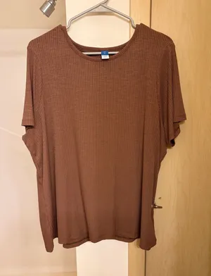 Old Navy Luxe T-Shirt thumbnail 1