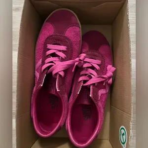 Vans Women's Color Pop Suede Raspberry Sneakers Size 8.5 New Sold Out Color! thumbnail 6