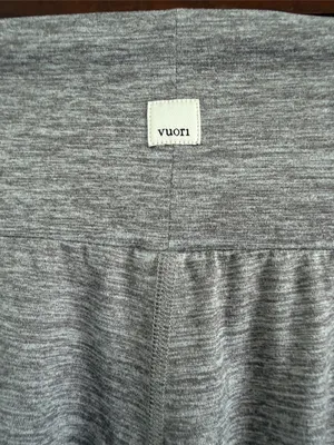 Vuori Lux Harem Pants Gray High Rise Cropped Jogger Lounge Yoga Pants Small thumbnail 4