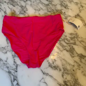 NWT Quince Italian High Rise Berry Pink Bikini Bottom Swimwear M thumbnail 3