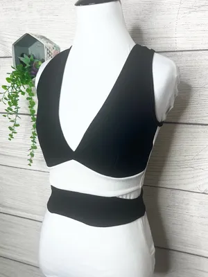 Vintage Y2K Black & White Sleeveless Cutout Crop Top Size XS thumbnail 4