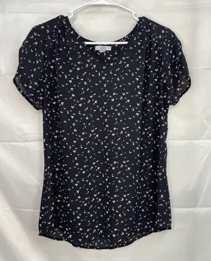 NWOT‎ Croft & Barrow women’s black pink print v-neck sheer relaxed blouse medium thumbnail 1