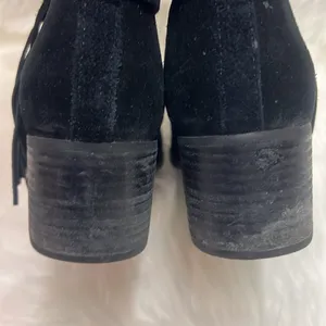 Koolaburra by UGG Women's Kenz Black Suede Tassel‎ Ankle Boots, Size 9 D23 thumbnail 8