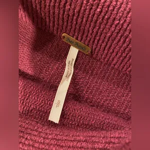Free People Size S Burgundy Ribbed Mock Neck Sweater Large Oversized Cozy Knit thumbnail 9