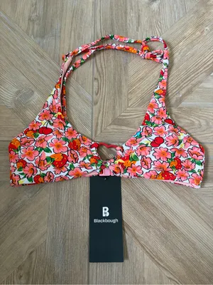 Blackbough Swim Thea Scoop Neck Top Berry Cherry Heart Ring Size Small thumbnail 1