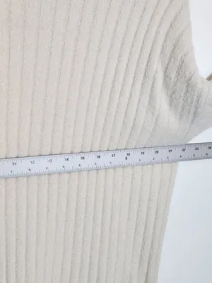 Aerie Cream Ribbed Fuzzy Sweater Size Medium thumbnail 7