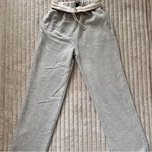Wild Fable Light Gray Joggers with Drawstring thumbnail 1