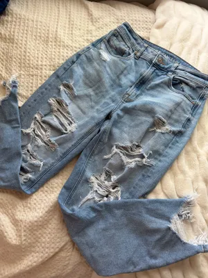 American Eagle Light Wash Distressed Mom Jean thumbnail 1
