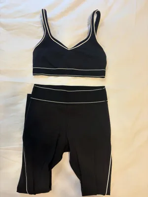 Aritzia TNA Workout Set thumbnail 2
