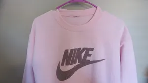 NIKE pullover sweatshirt sweater in pink. Tags have been removed but this fits like a small. thumbnail 2