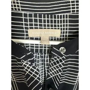 Banana Republic Navy‎ Blue Windowpane Plaid Roll Tab Henley Blouse XS 970424 thumbnail 4