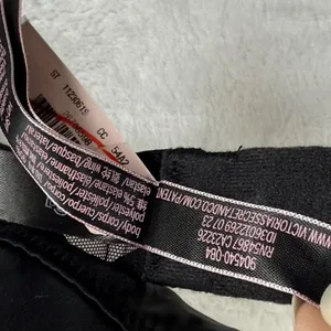 Victorias Secret Very Sexy Unlined Shine Strap Bralette Black S 11230619‎ thumbnail 5