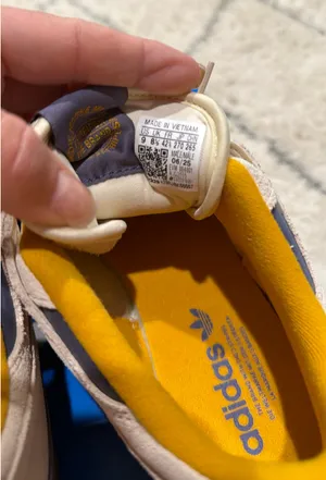 Men’s Adidas Forum Low Shoes thumbnail 4