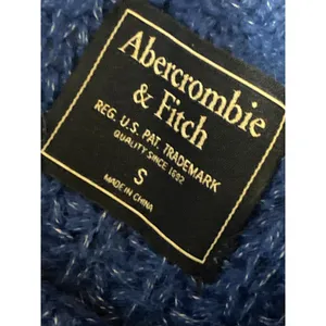 Abercrombie & Fitch Women's Blue Long Sleeve Crew Neck Pullover Sweater Top S thumbnail 4