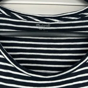 🖤Madewell Black and White Striped Fitted Short Sleeve T-Shirt thumbnail 4
