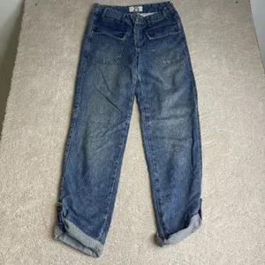 Women's We The Free Size‎ 25 Rory Slim Straight Jeans Button Cuffed Hem thumbnail 2