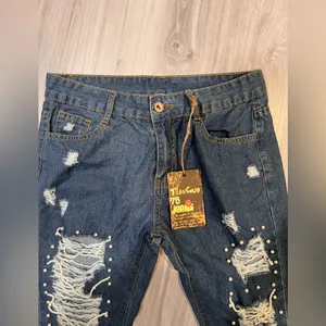 Women’s Elegant‎ NWT Blue Jeans thumbnail 4