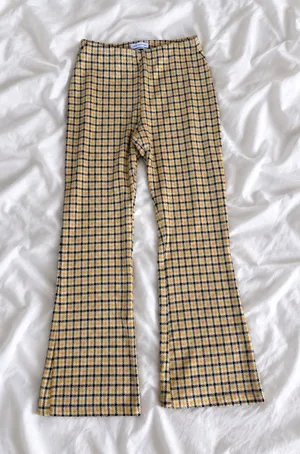 Urban Outfitters Plaid Flare Pants – Size M thumbnail 1