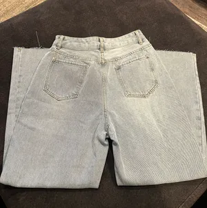 SheIn Jeans thumbnail 2