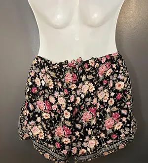 American Eagle Outfitters Shorts Womens Small Black Floral Boho Soft Lounge thumbnail 4