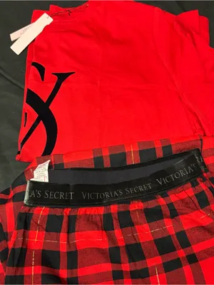 Victoria's Secret Red Plaid Pajamas thumbnail 1