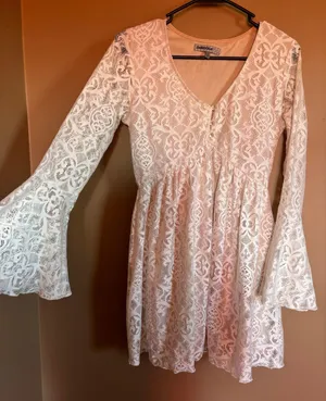White Lace Dress Size M thumbnail 1