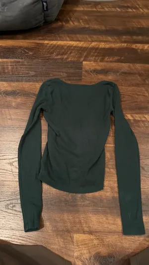 Aritzia Scoop Neck Long Sleeve TNA Homestretch thumbnail 2