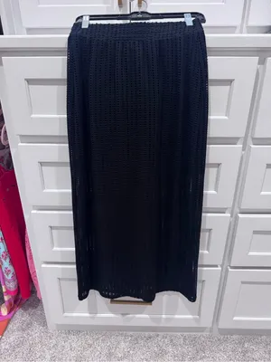 Black Sleeveless Crochet Set with maxi skirt thumbnail 4