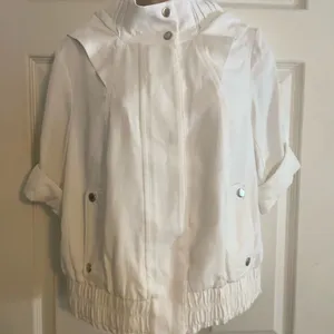 NWT White‎ House Black Market Chic Women's White Utility Jacket thumbnail 2