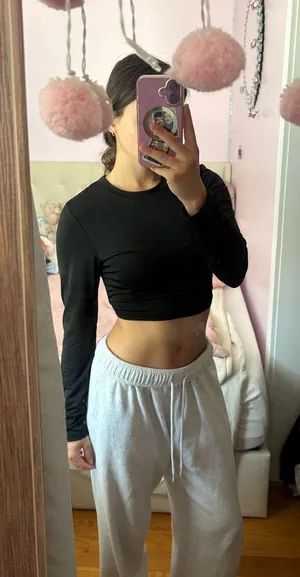 Long Sleeve Backless Top thumbnail 1