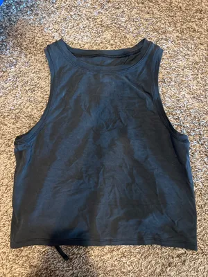 Lululemon Tank thumbnail 1