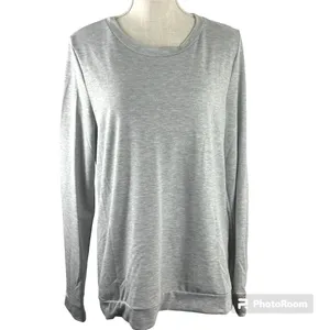 12PM by Mon Ami Gray Sweatshirt Red Heart Elbow Patch Women’s Large NWOT thumbnail 2