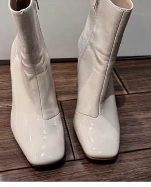 Steve Madden 'Taryn' Nude Patent Square Toe Block Heel Ankle Boots thumbnail 9