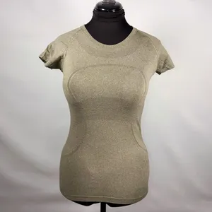 Women’s Lululemon Heathered Fatigue Green Swiftly Tech Crew Neck Tee Size 6 thumbnail 2