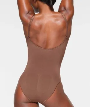 SKIMS Sculpting Brief Bodysuit S thumbnail 2