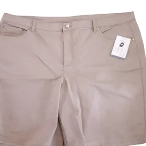 Jaclyn Smith Bermuda Shorts Women’s Plus 22W Simple Classic thumbnail 1