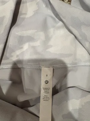 Lululemon Wunder Under High-Rise Leggings 28" thumbnail 3