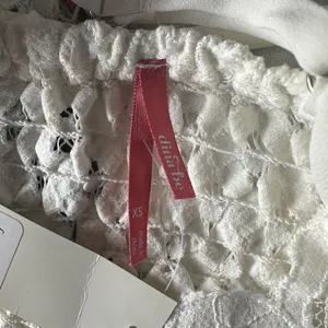 Francesca’s Dina Be Ivory Lace Bralette Size XS thumbnail 5
