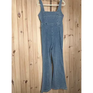NWOT Lulus Keep Groovin' Light Wash Denim Zip-Front Jumpsuit Blue Party Size S thumbnail 6
