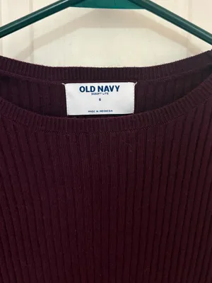 NWOT Old Navy So Soft Lite Ribbed Crewneck Sweater in Plum Paradise thumbnail 4
