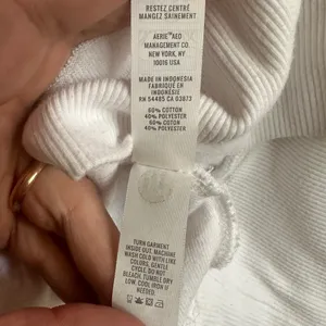 Aerie offline terry cloth quarter zip sweatshirt sz M white thumbnail 3