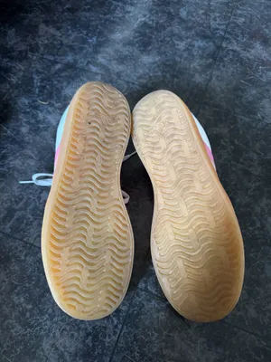 Adidas women’s sneakers thumbnail 3