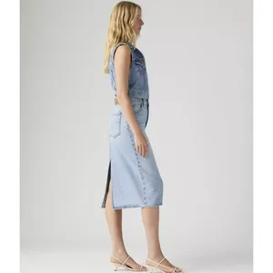 New Levi's 28 Premium High Rise Slit Denim Skirt Riveting Clean Hem Light Wash thumbnail 4