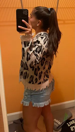 Boutique Top Multiple thumbnail 3