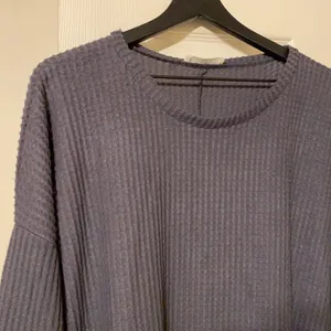 New Zenana gray waffle thermal tunic top, size 1X thumbnail 2