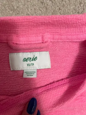 Aerie hot pink sweatshirt thumbnail 2