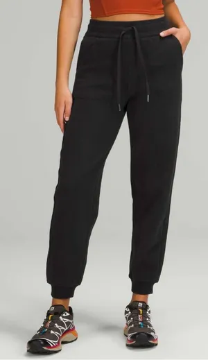 Lululemon Scuba Relaxed High-Rise Jogger in Black Sz 4 thumbnail 1