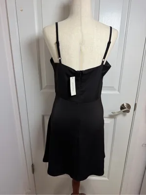 Francesca’s Studio 19 Black Square thumbnail 3