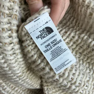 The North Face Chunky Knit Infinity Scarf One Size Cream Tan Womens Acrylic thumbnail 4