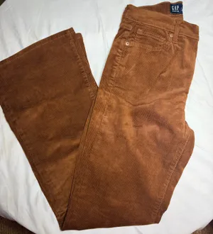 Gap woman’s 4  thumbnail 1